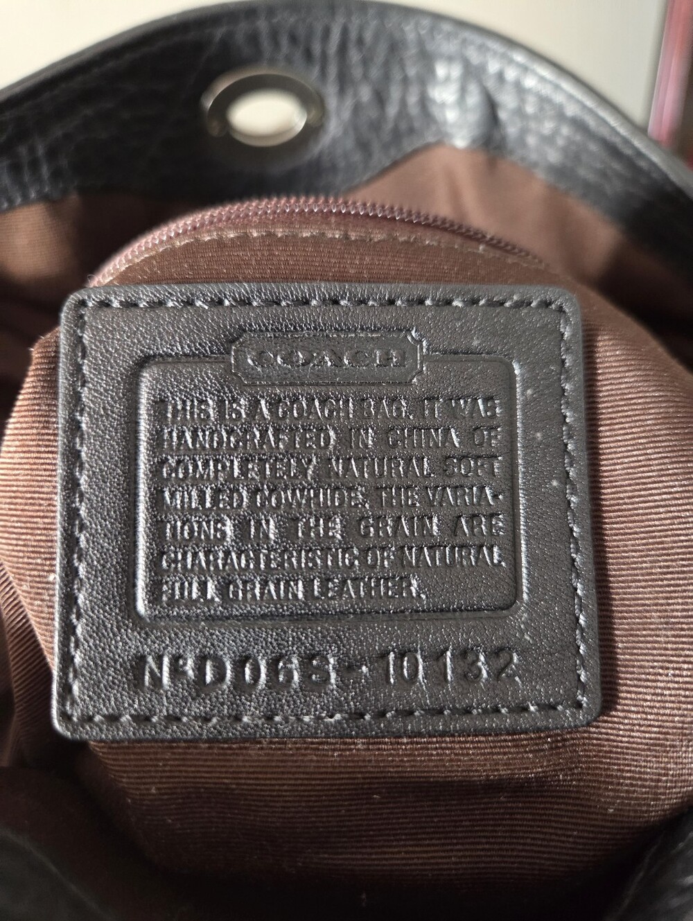 Coach 2006 Chelsea Pebbled Leather Shoulder Bag  (10132) - Picture 9 of 12